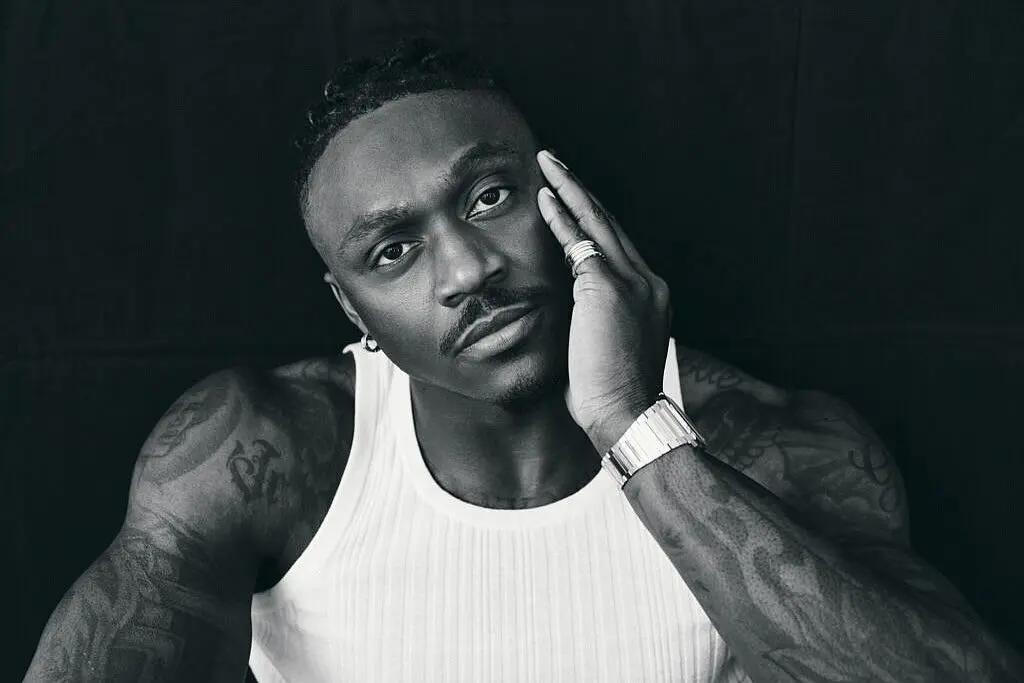 A.J. Brown va a la lista de lesionados y se perderá al menos cuatro partidos con los Patriots